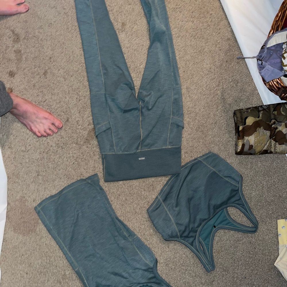 3 piece set Prana